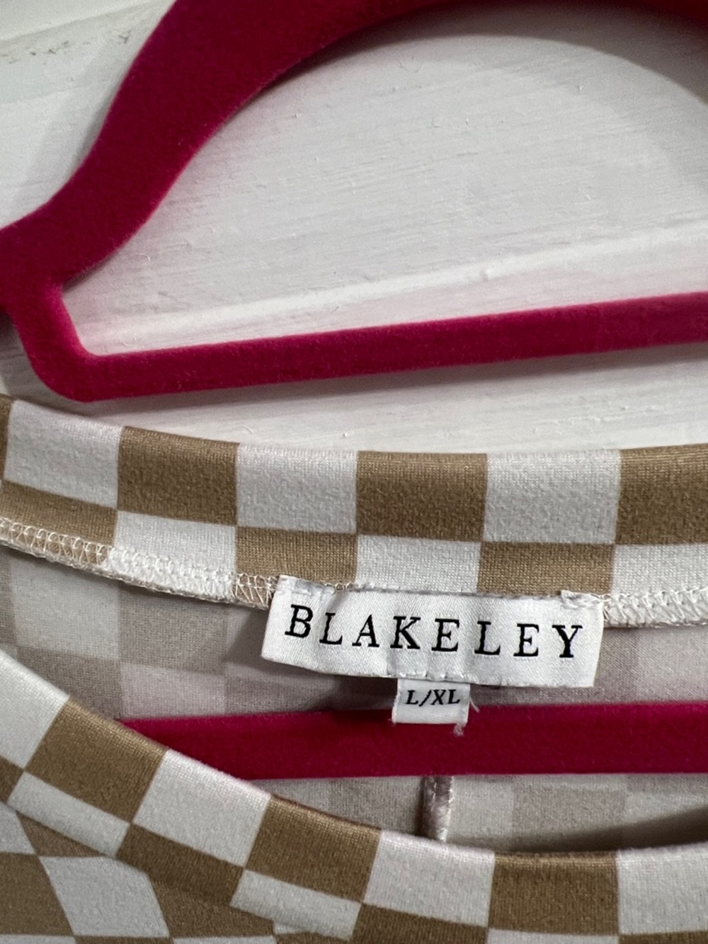 Tan checkered tunic - Picture 2 of 4
